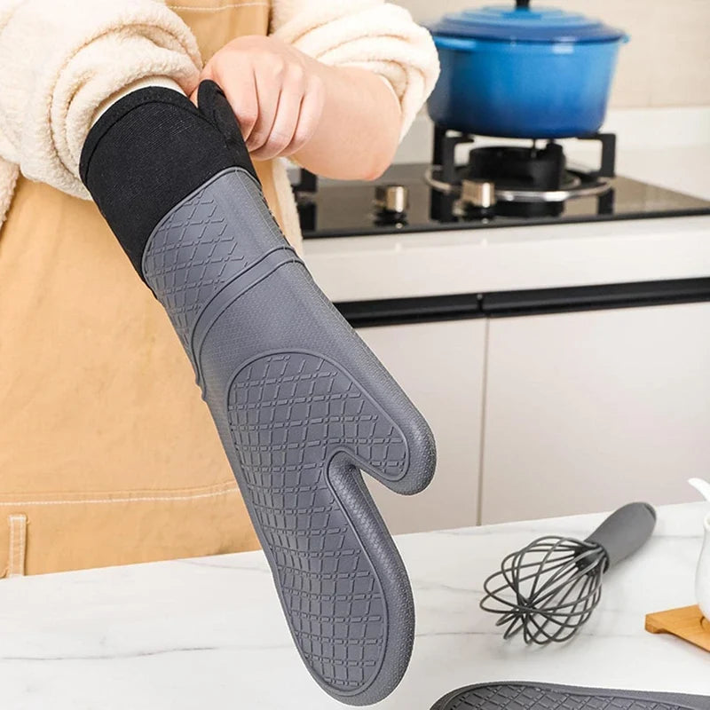 Delza Silicone Oven Mitt